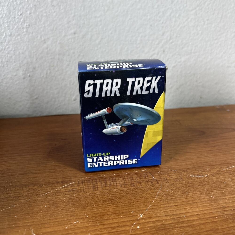 Star Trek: Light-Up Starship Enterprise (RP Minis) Misc. Supplies Open Box